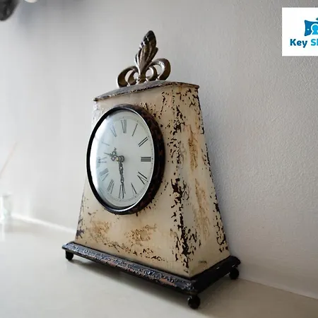 Apartman New Four Bedroom House By Keysleeps Short Lets Workington Contractor Leisure Location District