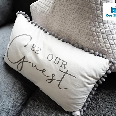 New Four Bedroom House By Keysleeps Short Lets Workington Contractor Leisure Location District Siddick